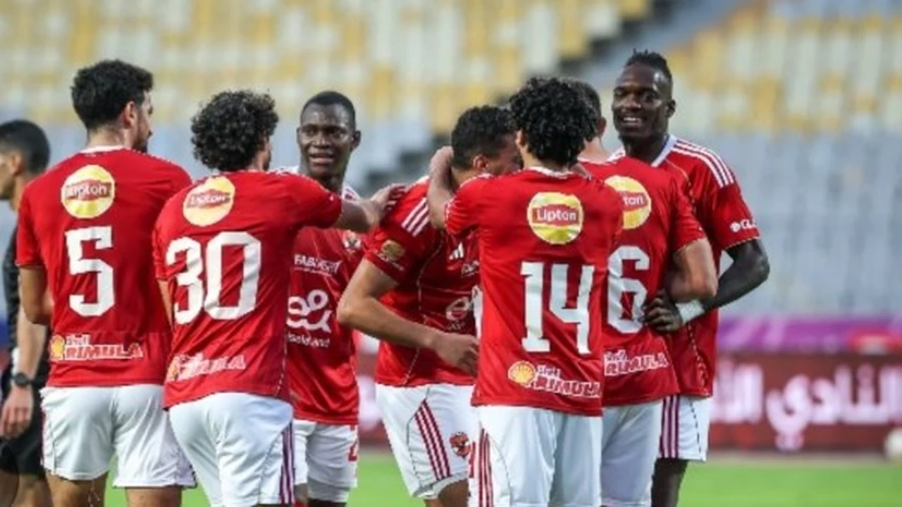 توقيت انطلاق مباراة الأهلي ضد زد وتردد القنوات الناقلة عبر أون سبورت